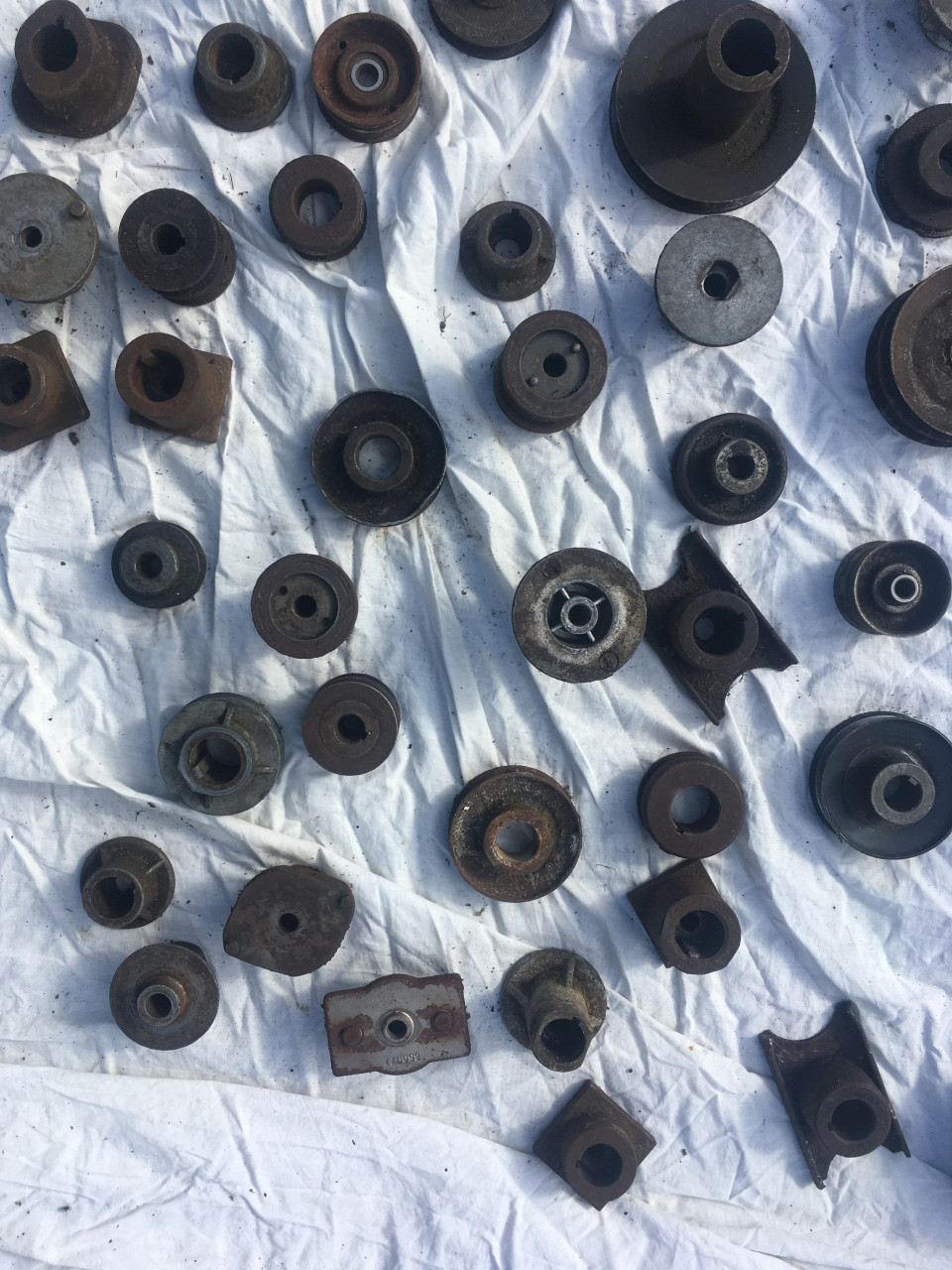 Diverse pullys en meshouders voor grasmaaiers