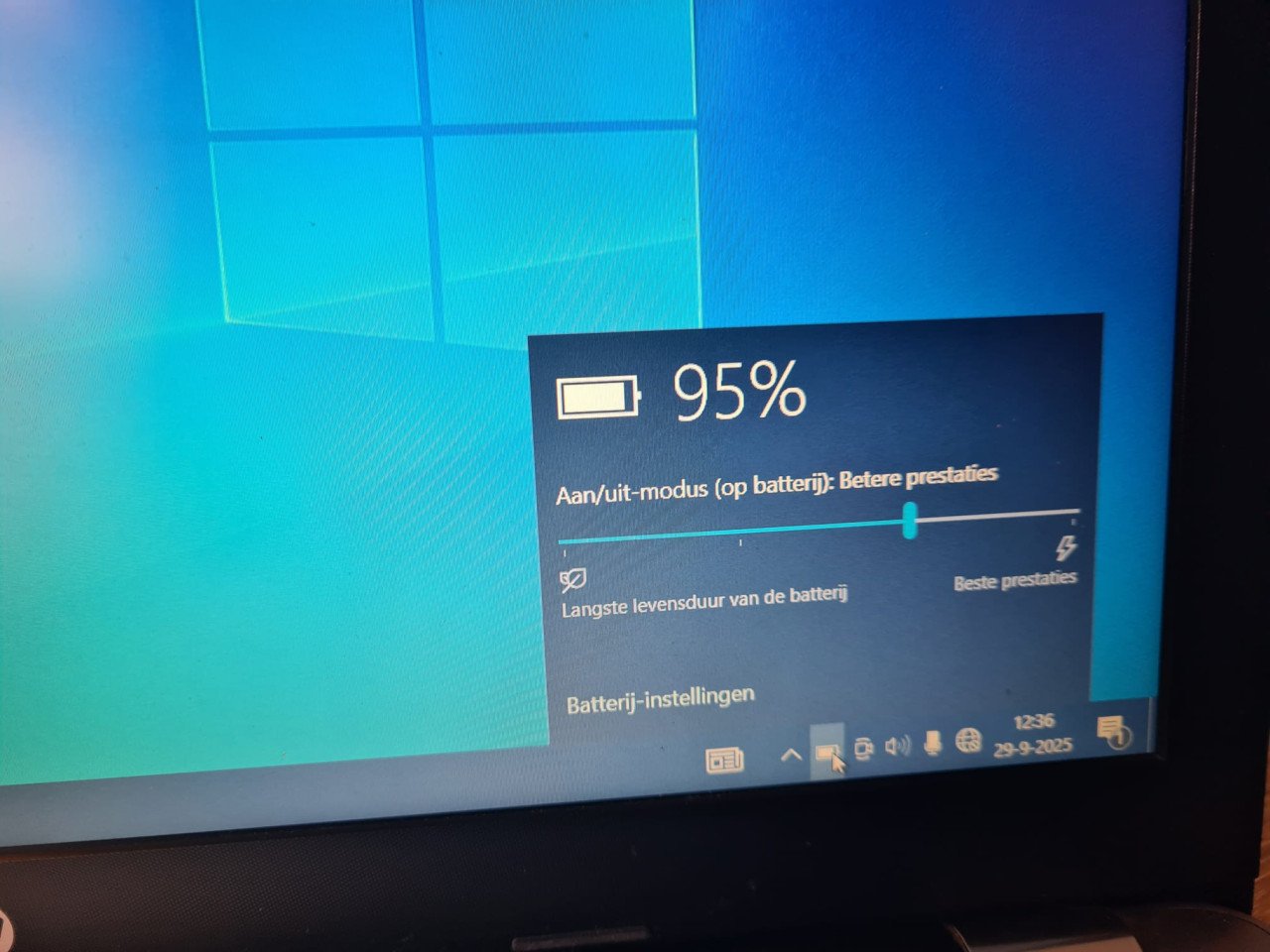 HP 250 G6 1.10GHz N3350 15.6'' 1366 x 768Pixels Zwart Notebook 256 SSD