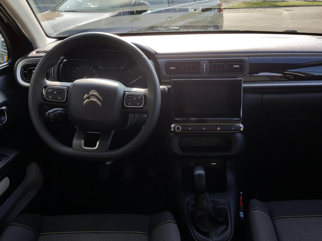 Citroen C3 1.2 puretech 83pk s&s plus navigatie | cruise & climate control 