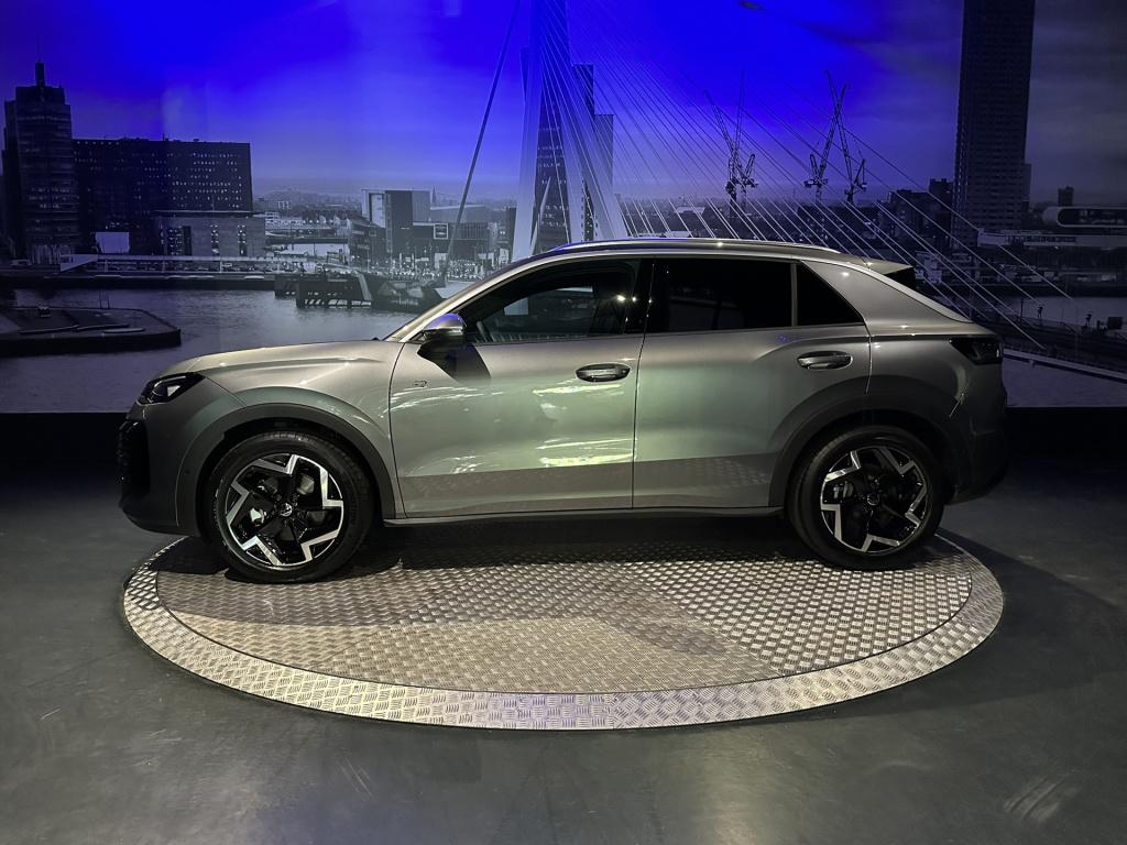Volkswagen T-roc 1.5 etsi r-line first edition *led*camera*