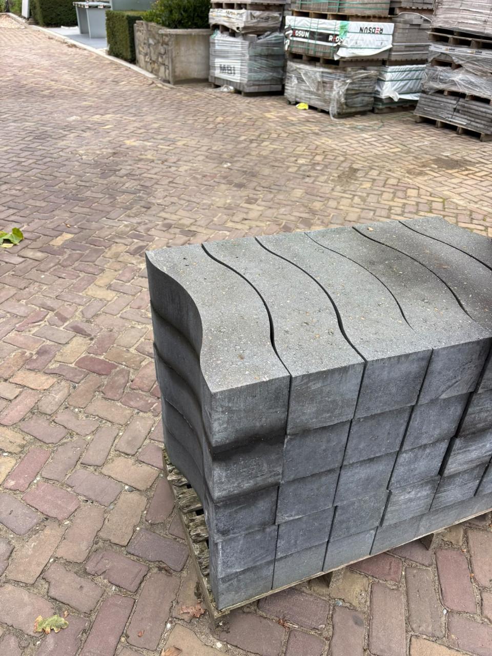 Partij patioblokken Wave 60x15x15