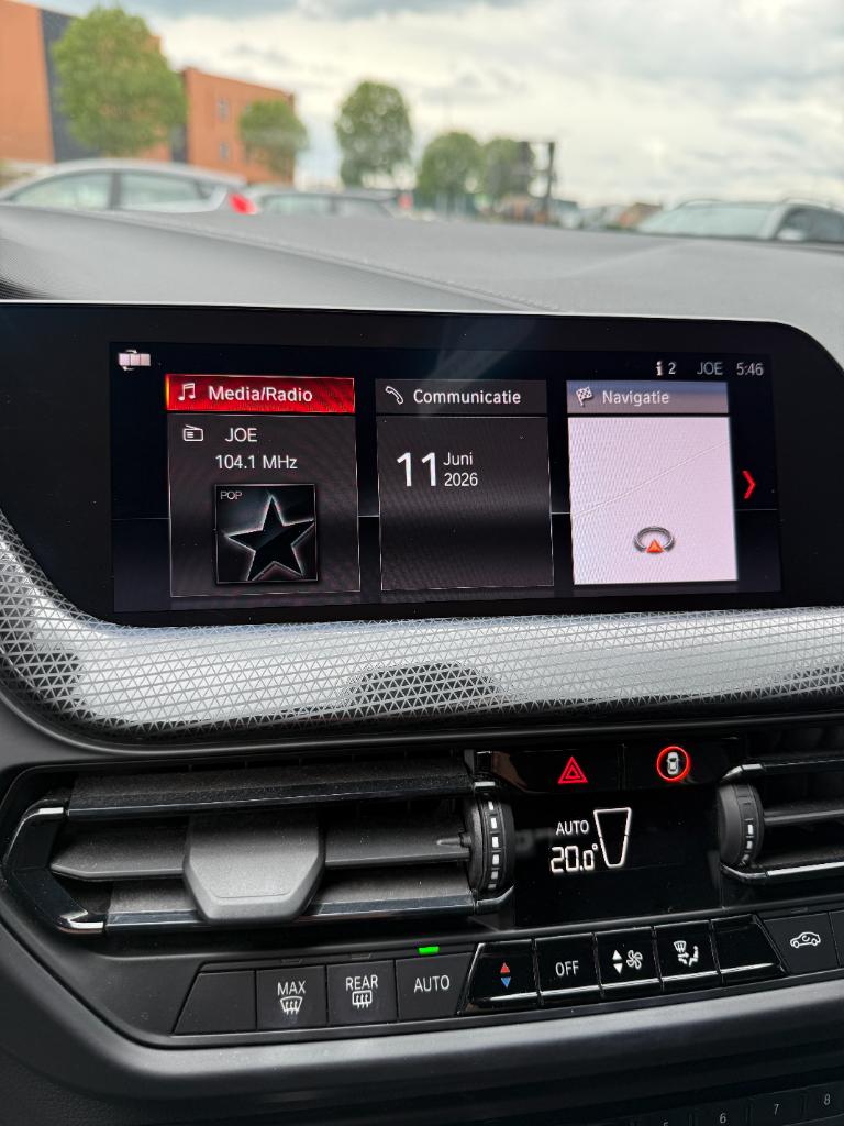 BMW 1 Serie 118i high executive - automaat