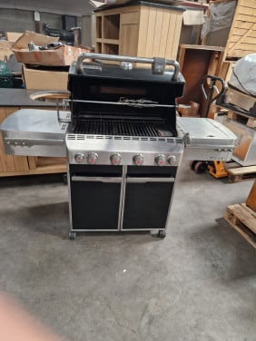 Bbq weber summit op gas