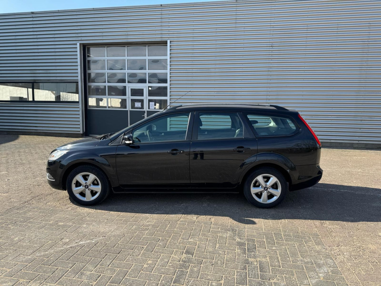 Ford focus bj 2008. 1500