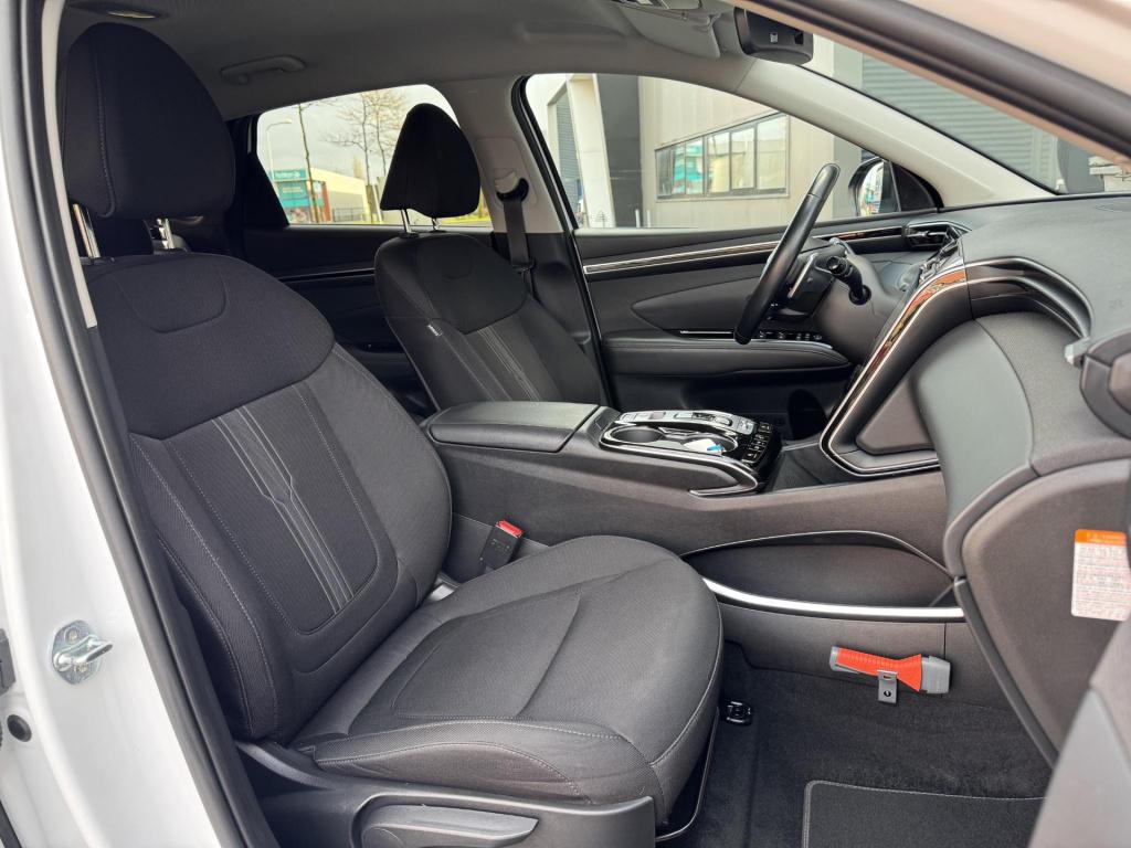 Hyundai Tucson 1.6 t-gdi hev comfort