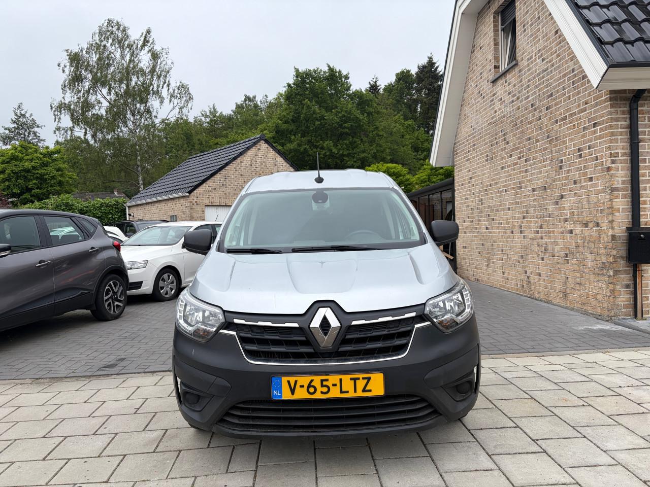 Airco/Navigatie/PDC Renault Express Van 1.3tce benzine