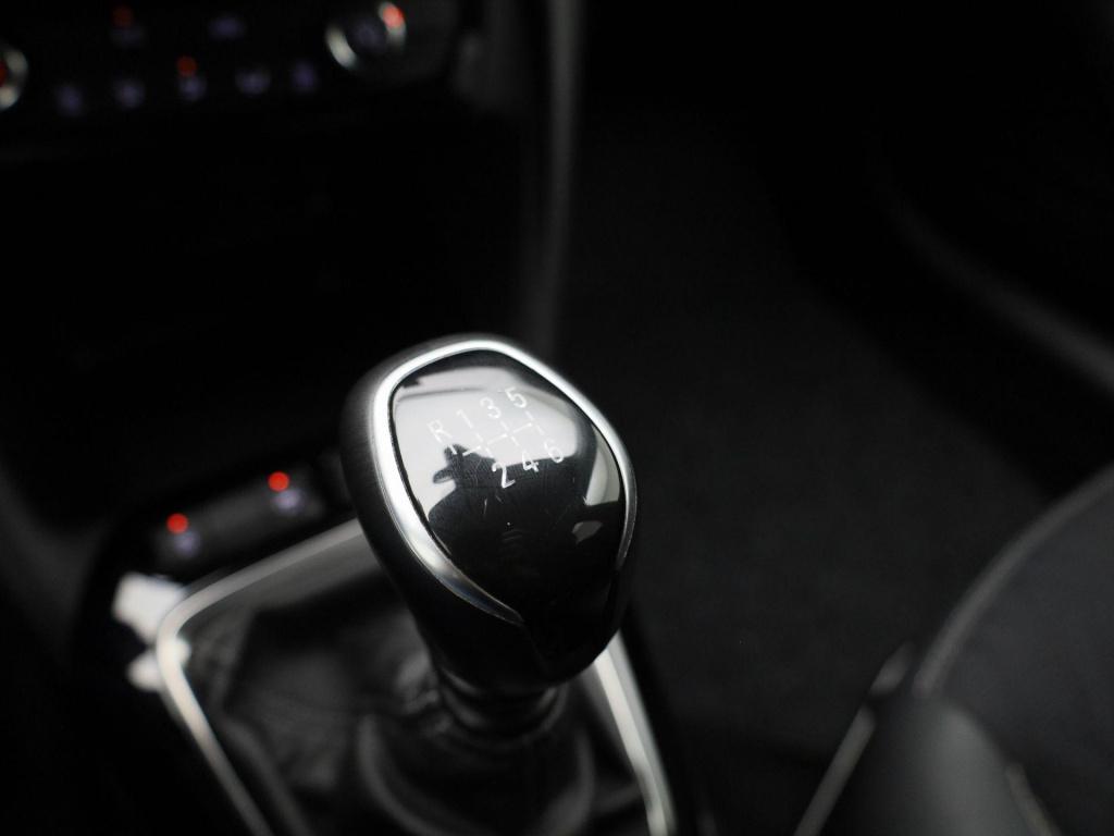Opel Corsa 1.2 level 3 | apple carplay / android auto | virtual cockpit | d