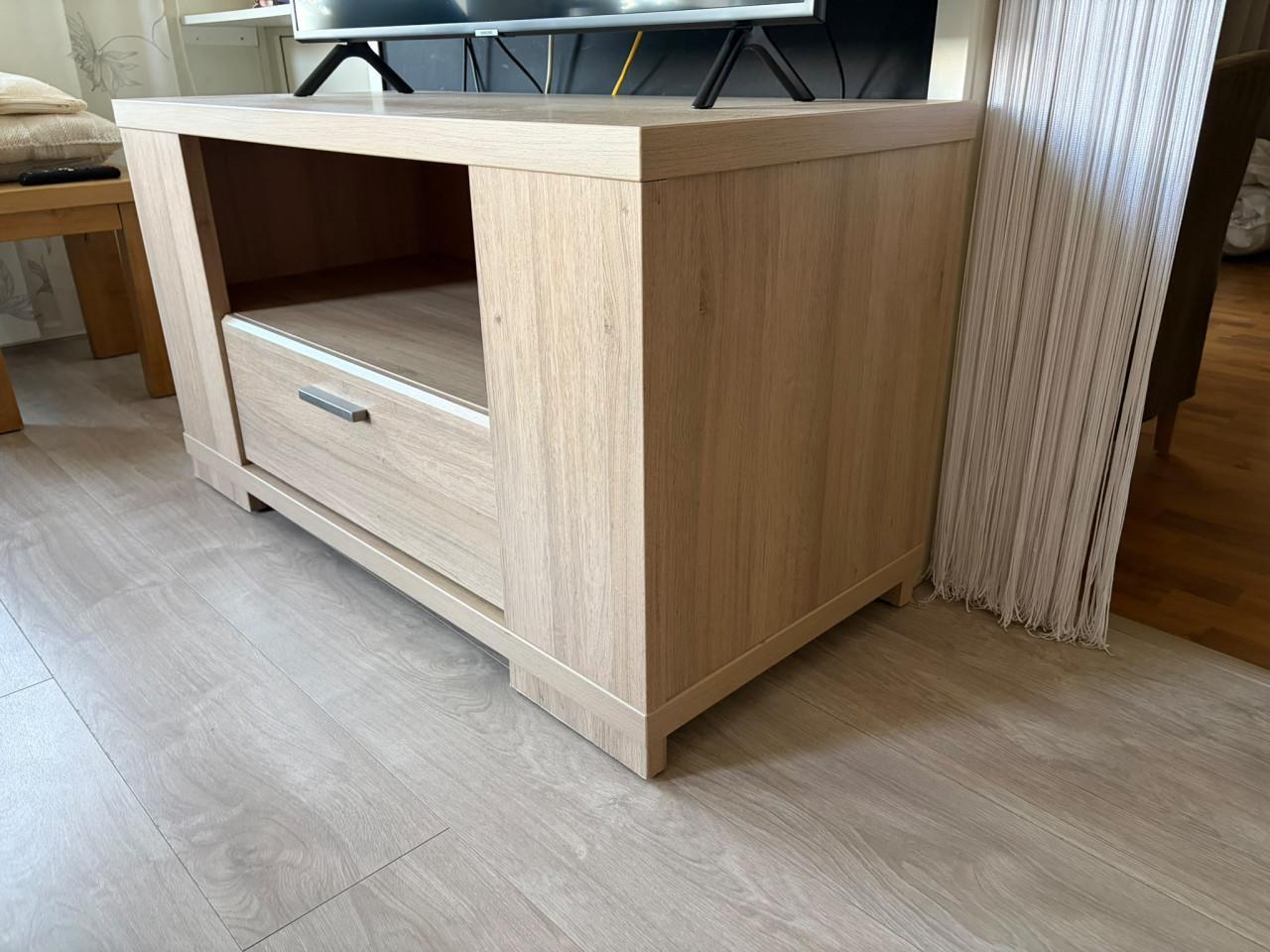 Tv-meubel licht hout