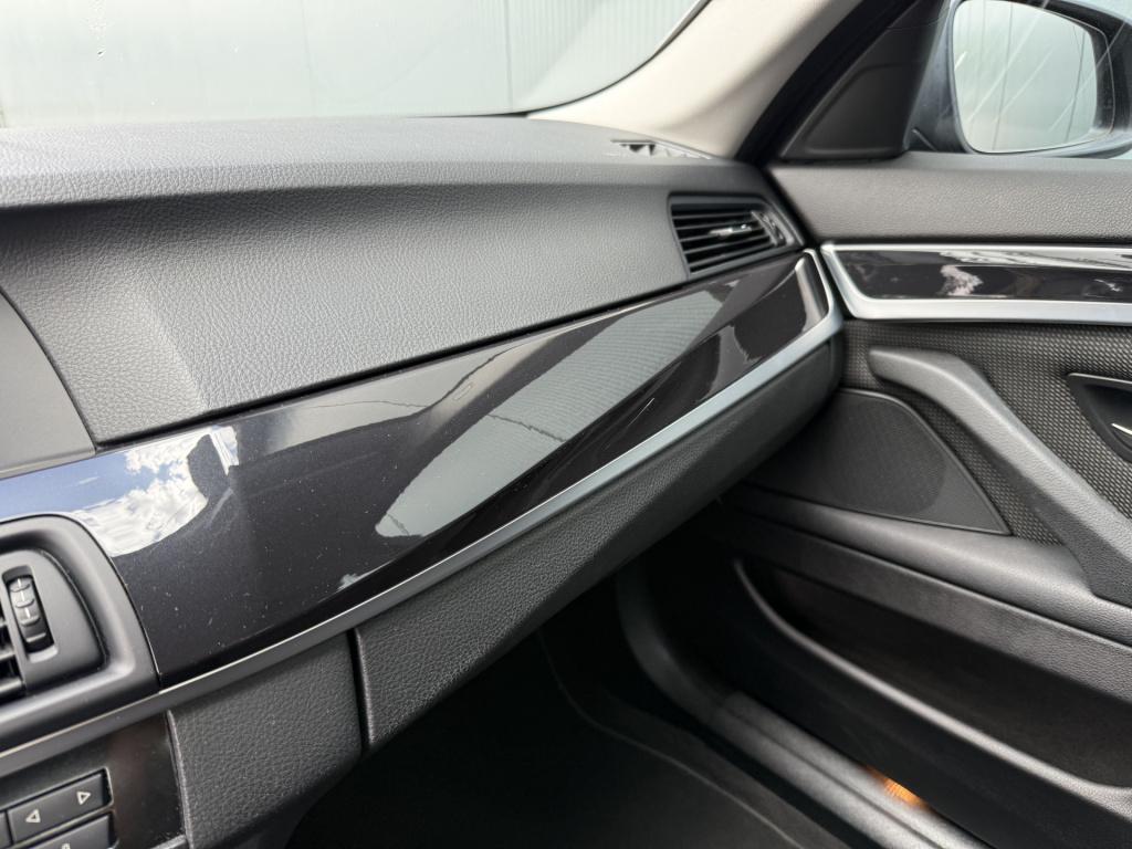 BMW 5 Serie 528i 6-cilinder executive sedan