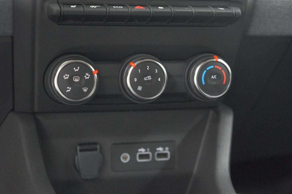 Renault Clio tce 90 gpf evolution | stoelverwarming | parkeersensoren | nav