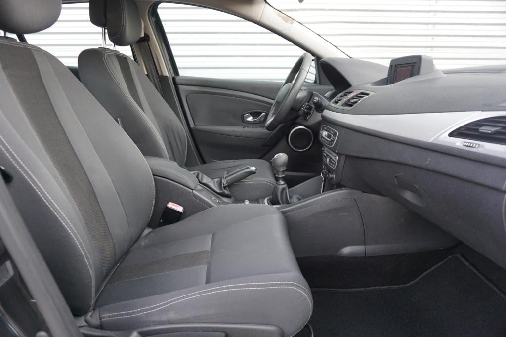 Renault Megane 1.6 sélection business sport airco / navi / cruise / elektr.