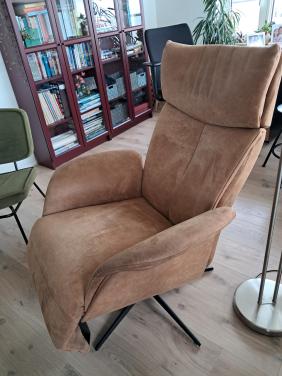 Relaxzetel cognac kleur ,draaistoel