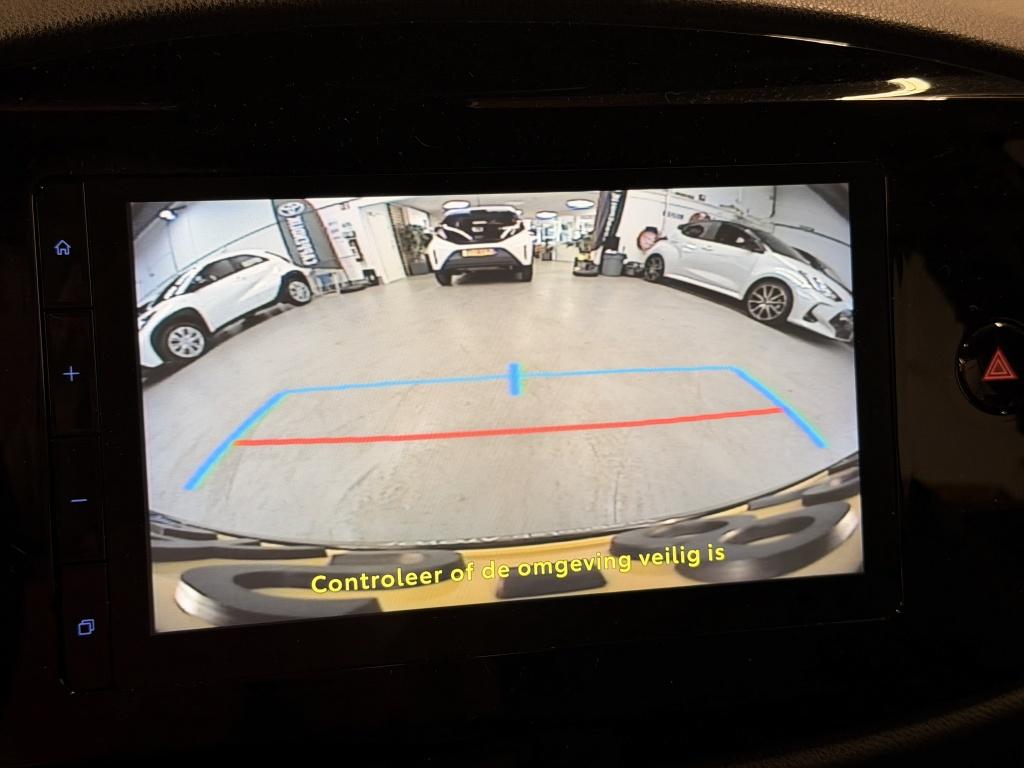 Toyota Aygo x 1.0 vvt-i mt play| camera| carplay| airco