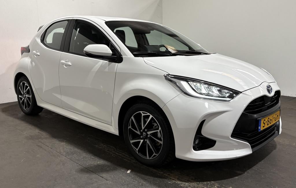 Toyota Yaris 1.5 hybrid dynamic