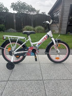 Loekie meisjesfiets 16inch