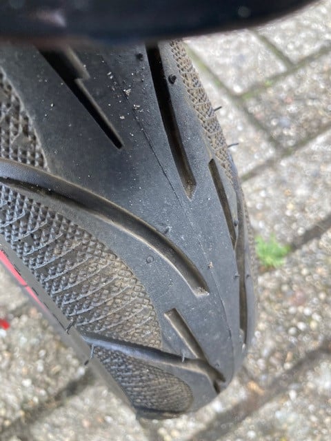 GEEN RIJBEWIJS ? NIET NODIG MET DEZE STOERE IVA T3 SCOOTER !