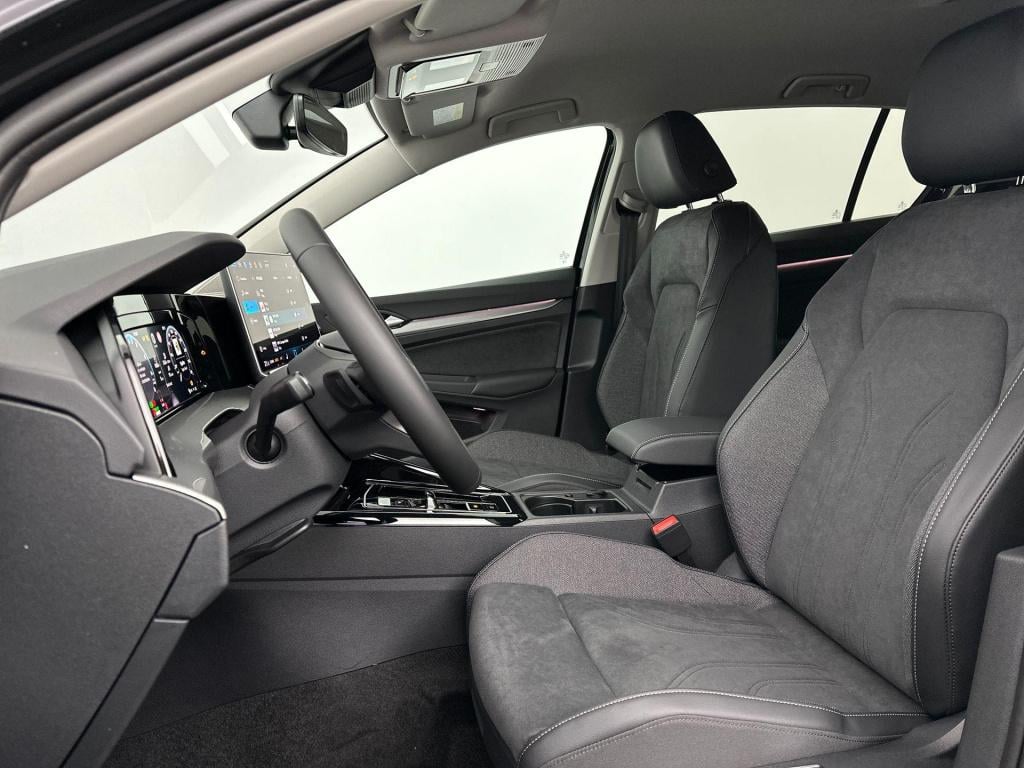 Volkswagen Golf style edition 204 pk plug in hybride