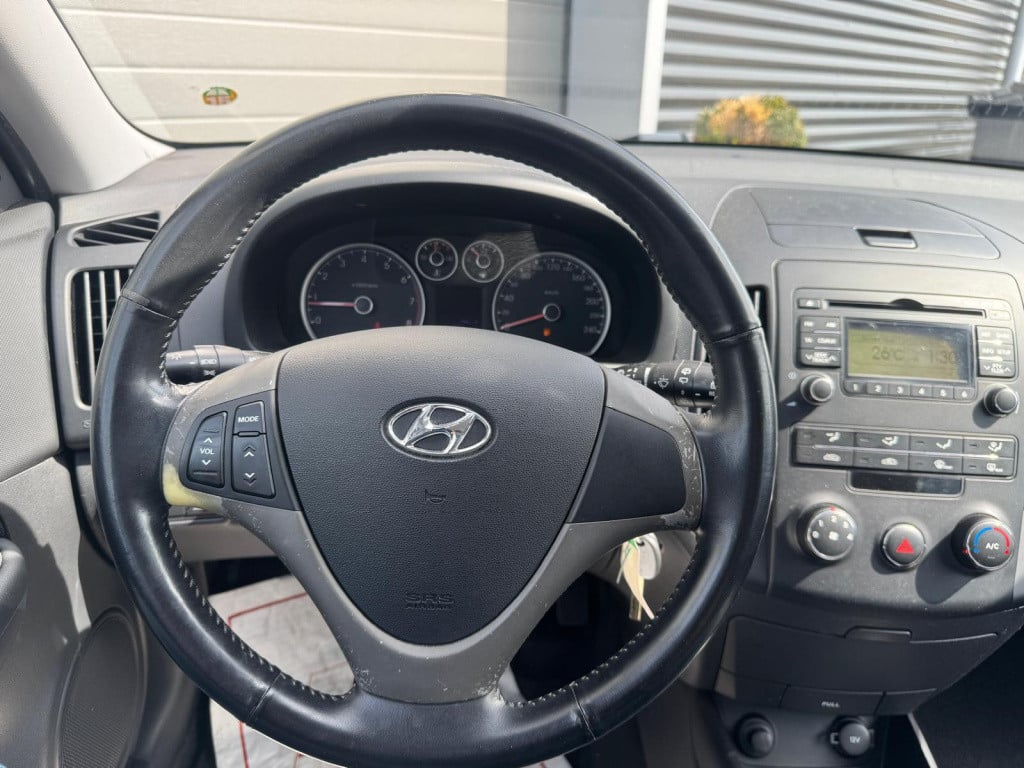 Hyundai I 30 1.6i dynamic luxe/156.000/nap/vol jaar apk/airco