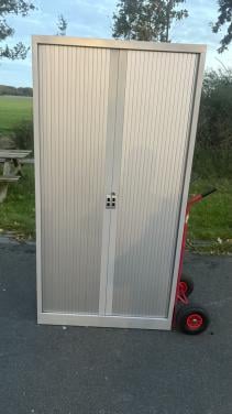 Roldeurkast archiefkast