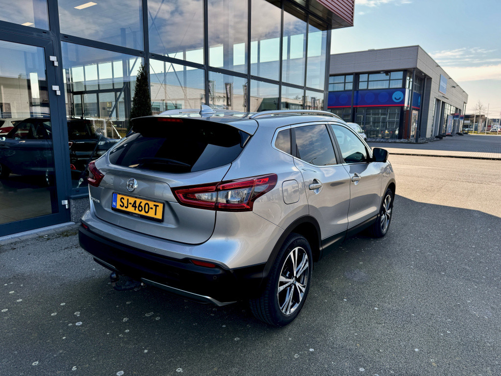 Nissan Qashqai 1.2 n-connecta panorama dak