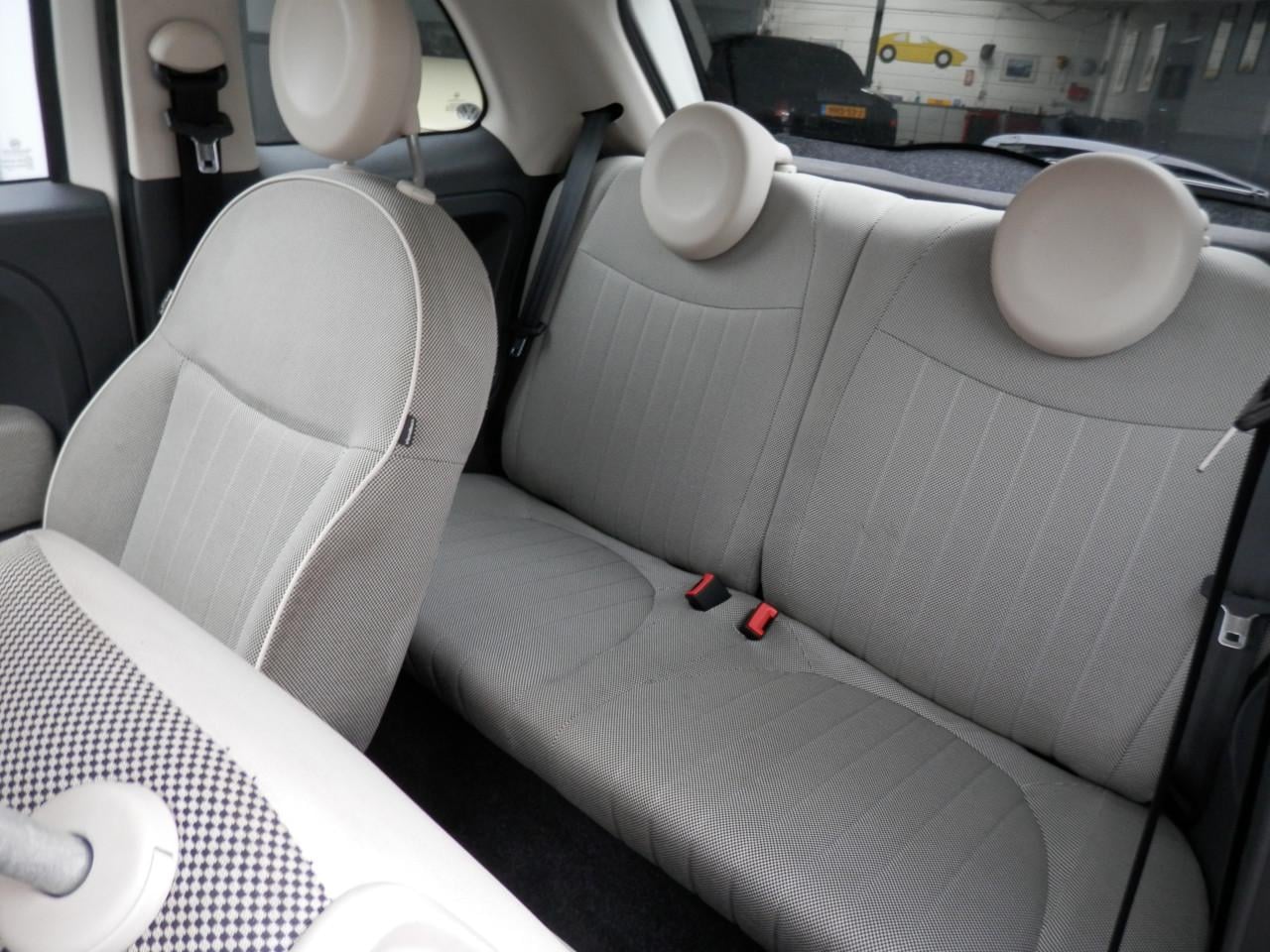 Auto Garant Biedt Aan: Fiat 500 1.2 Naked