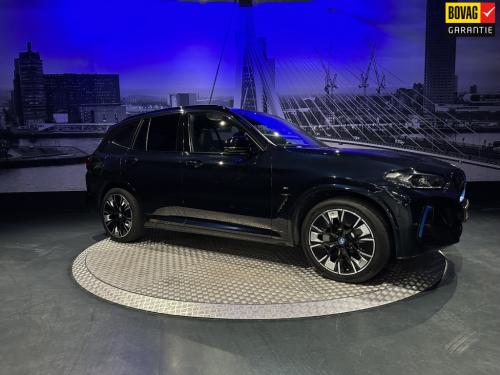 BMW Ix3 high executive 80 kwh *panoramadak*360camera*hud*harmankardon*