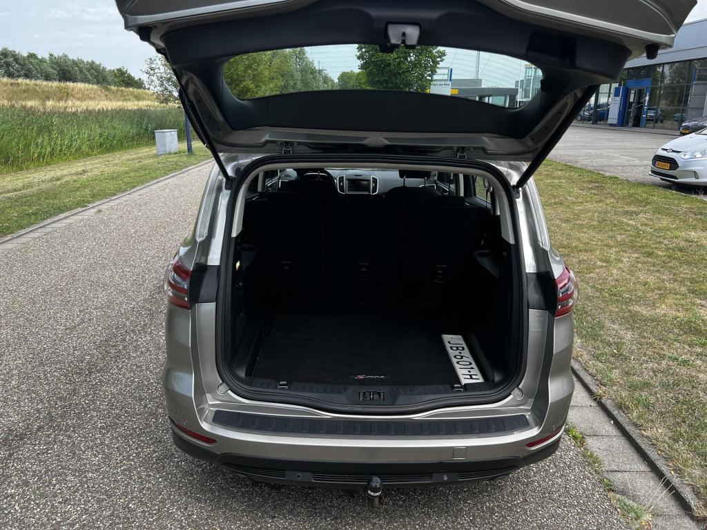 Ford S-Max 1.5 titanium nieuwe distributie riem
