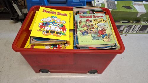 10 jaargangen Donald Duck