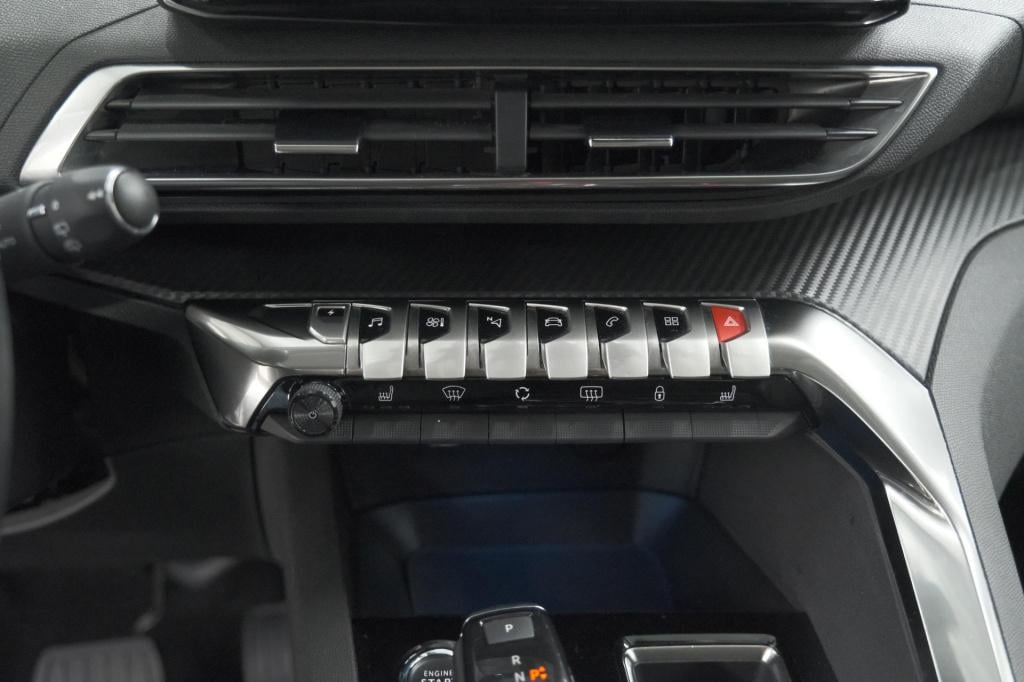 Peugeot 3008 1.6 hybrid 225 blue lease allure | camera | dodehoekdetectie |
