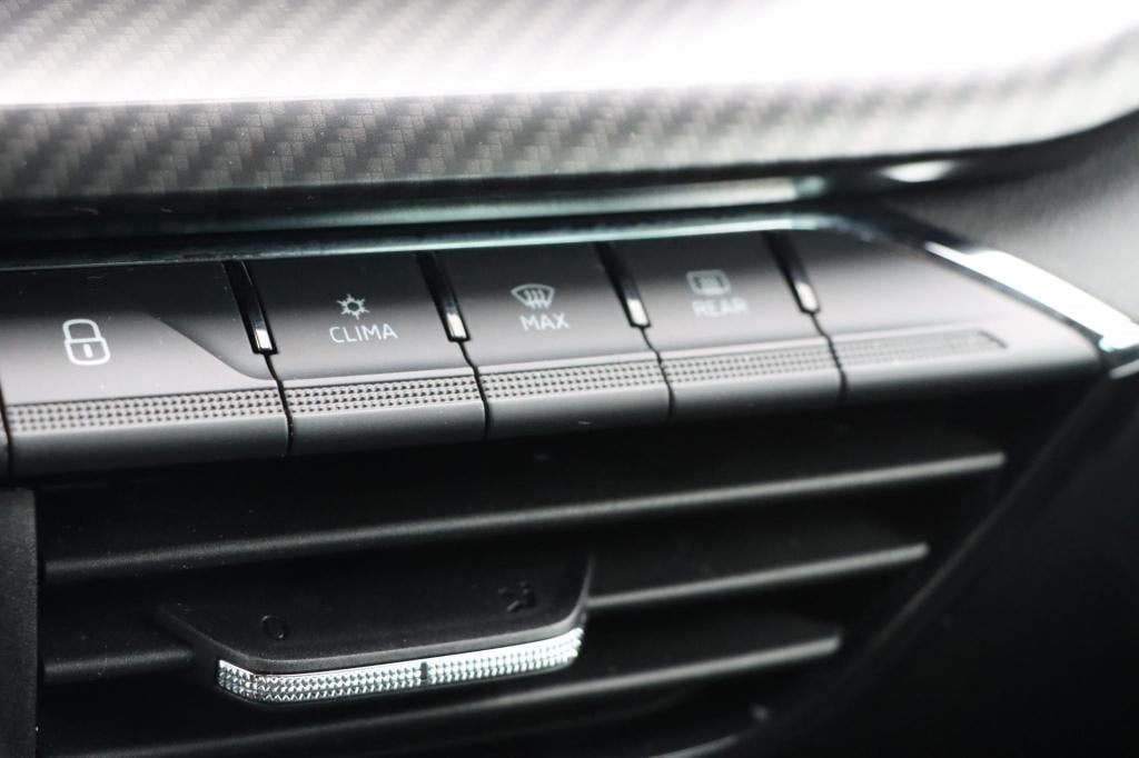 Skoda Octavia combi rs 1.4 tsi iv 245pk dsg6