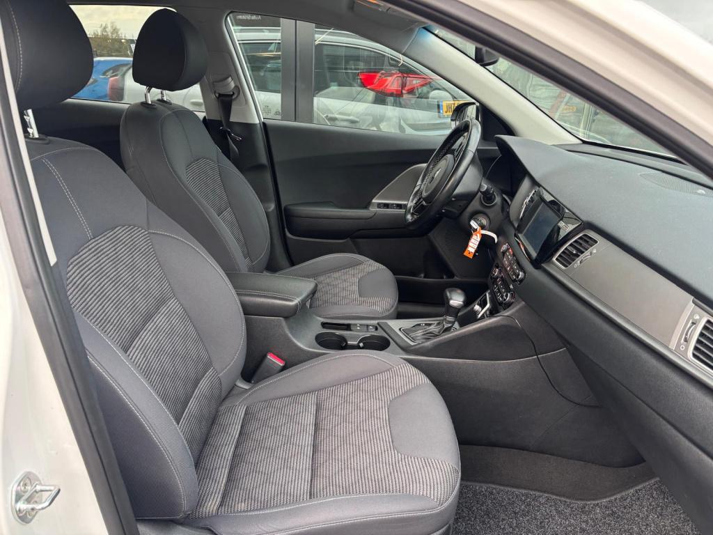 Kia Niro 1.6 gdi phev 141pk dct6 dynamicline