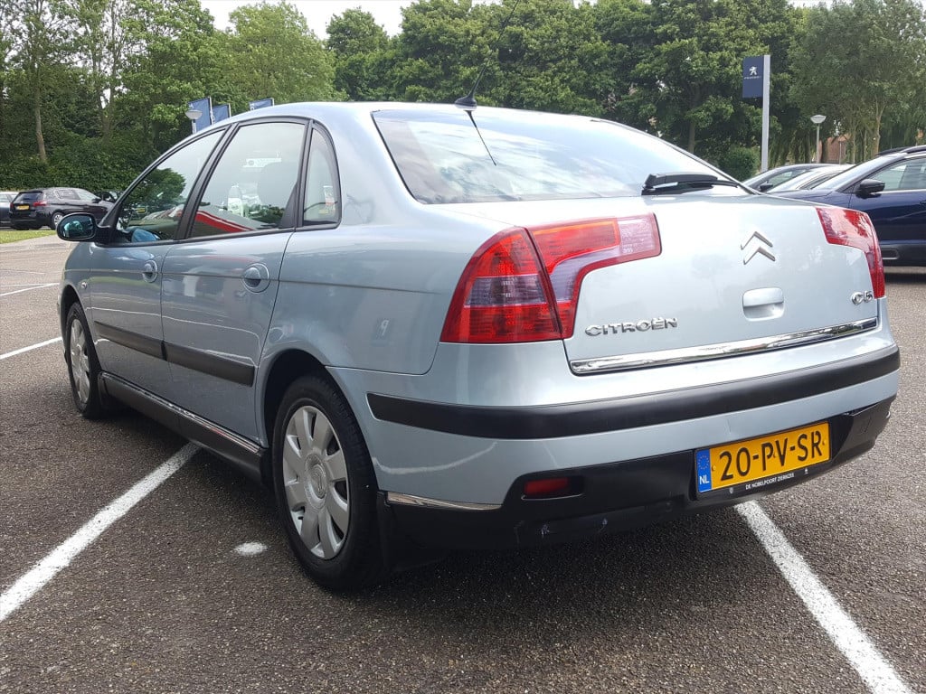 Citroen C5 1.8 16v ligne prestige climate control | parkeersensoren achter 