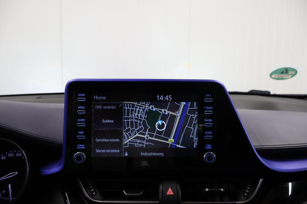 Toyota C-hr 2.0 hybrid bi-tone