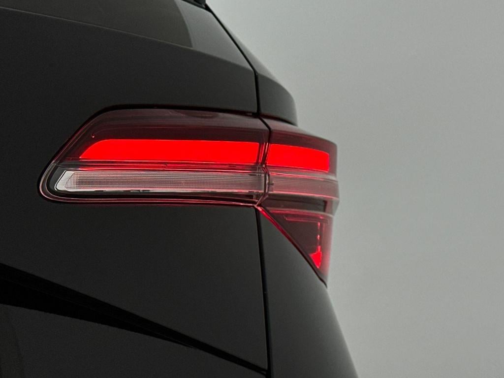 Skoda Karoq 1.5 tsi act business edition ultimate