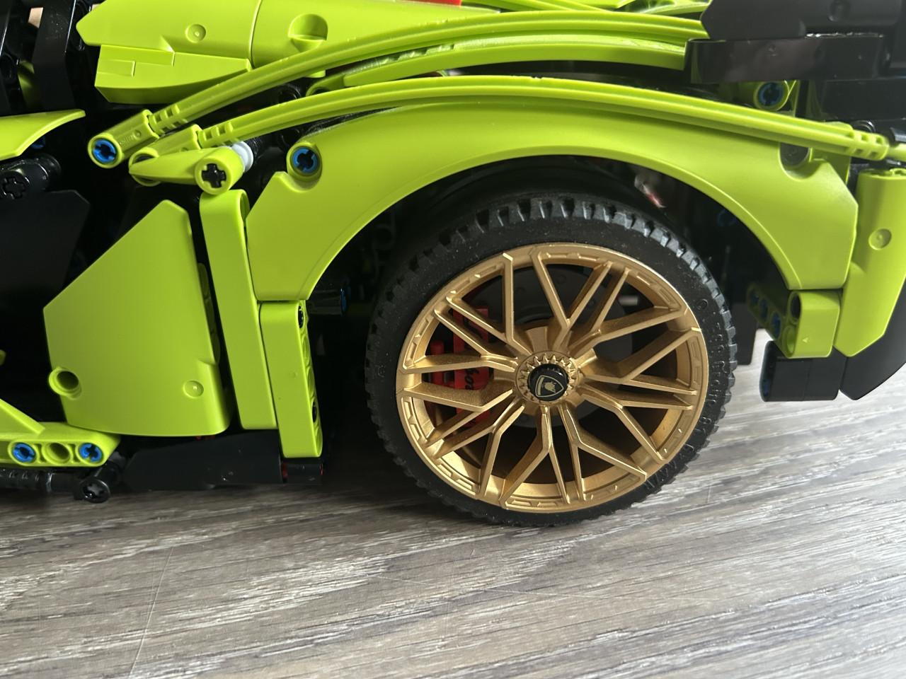 Lego Technic Supercar 42115 – Lamborghini Sian FKP 37