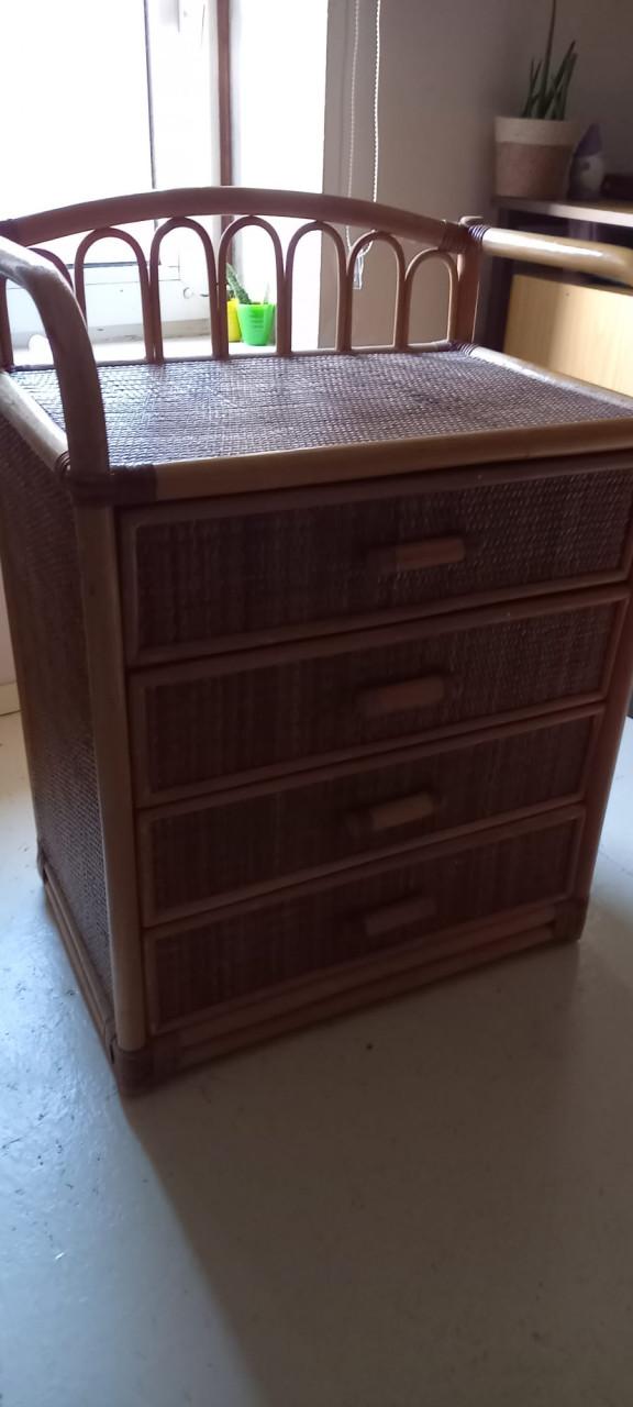 Rotan/ rieten ladekastje