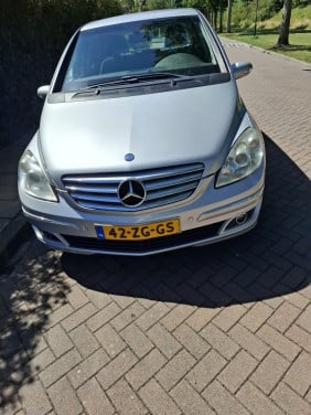 Mercedes Benz B170