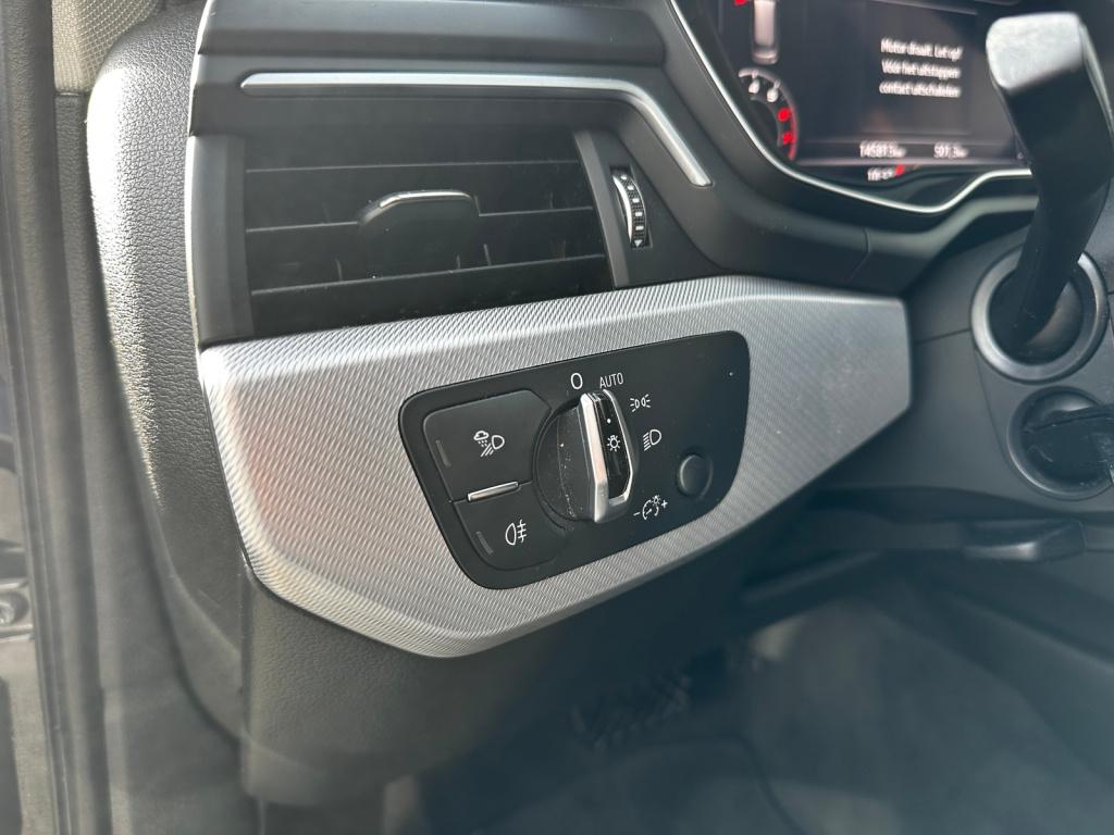 Audi A4 avant 2.0 tfsi ultra design pro line plus aut | navi | 18 inch | bl