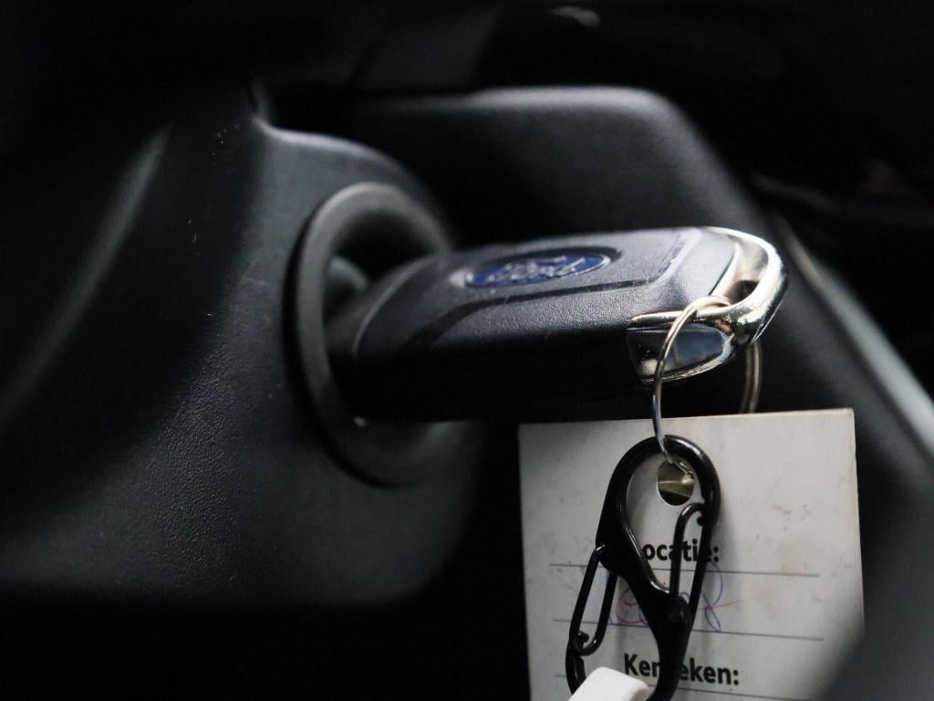Ford Fiesta 1.0 ecoboost connected navigatie - cruise control - apple carpl