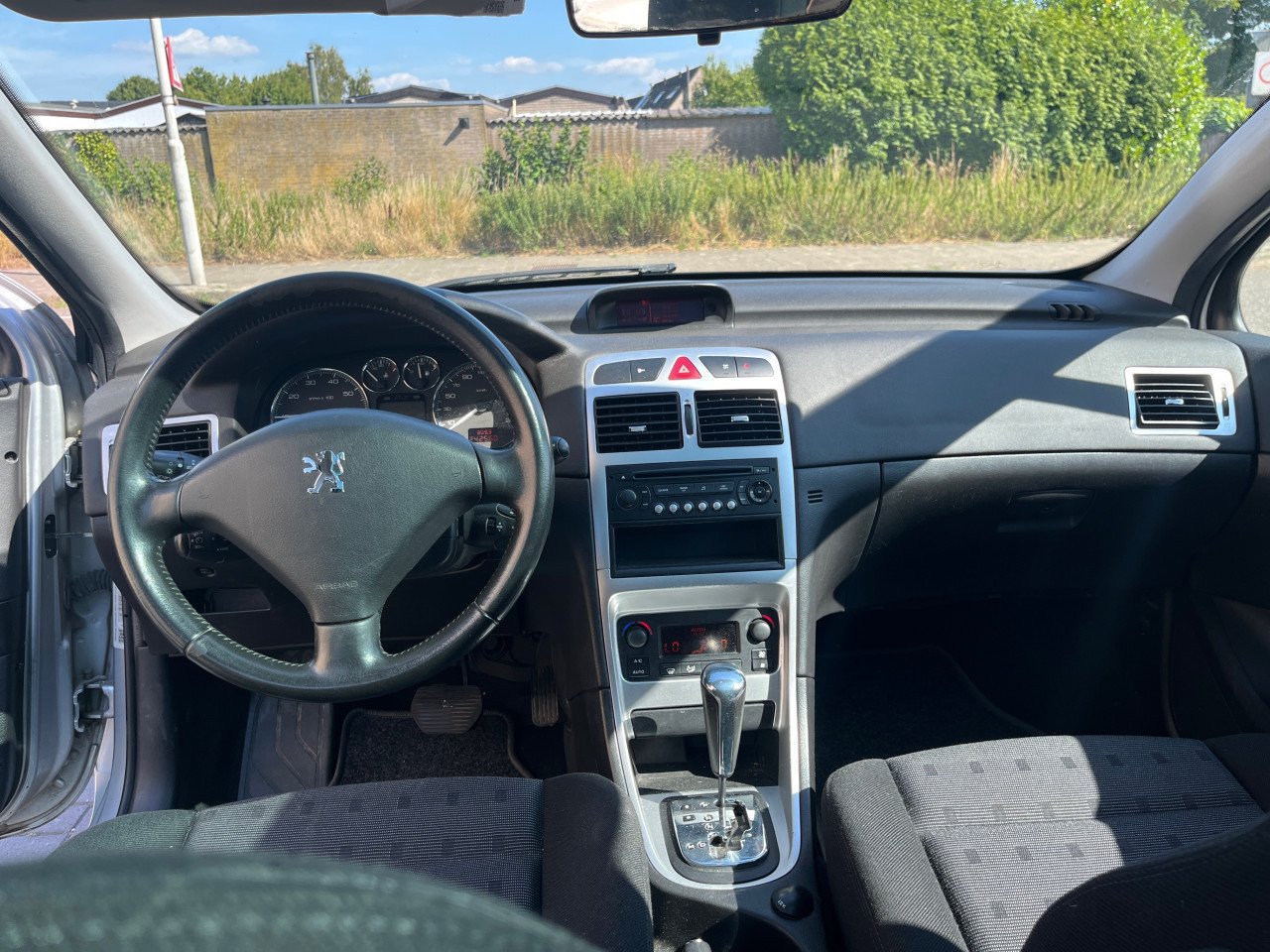 Peugeot 307 SW 2.0-16v Automaat Panodak Airco