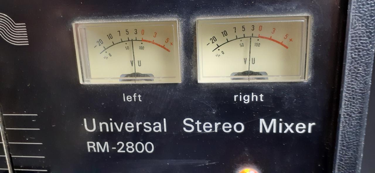 Stereo vintage mixer 6 kanaal roelofs RM-2800