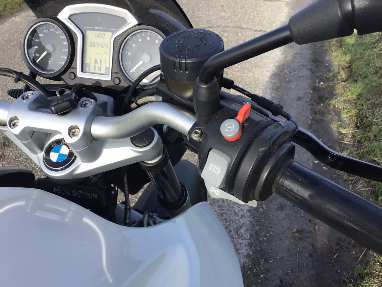 * LENTE AANBIEDING * bmw r1200r r 1200 r DOHC 2011 83000 km
