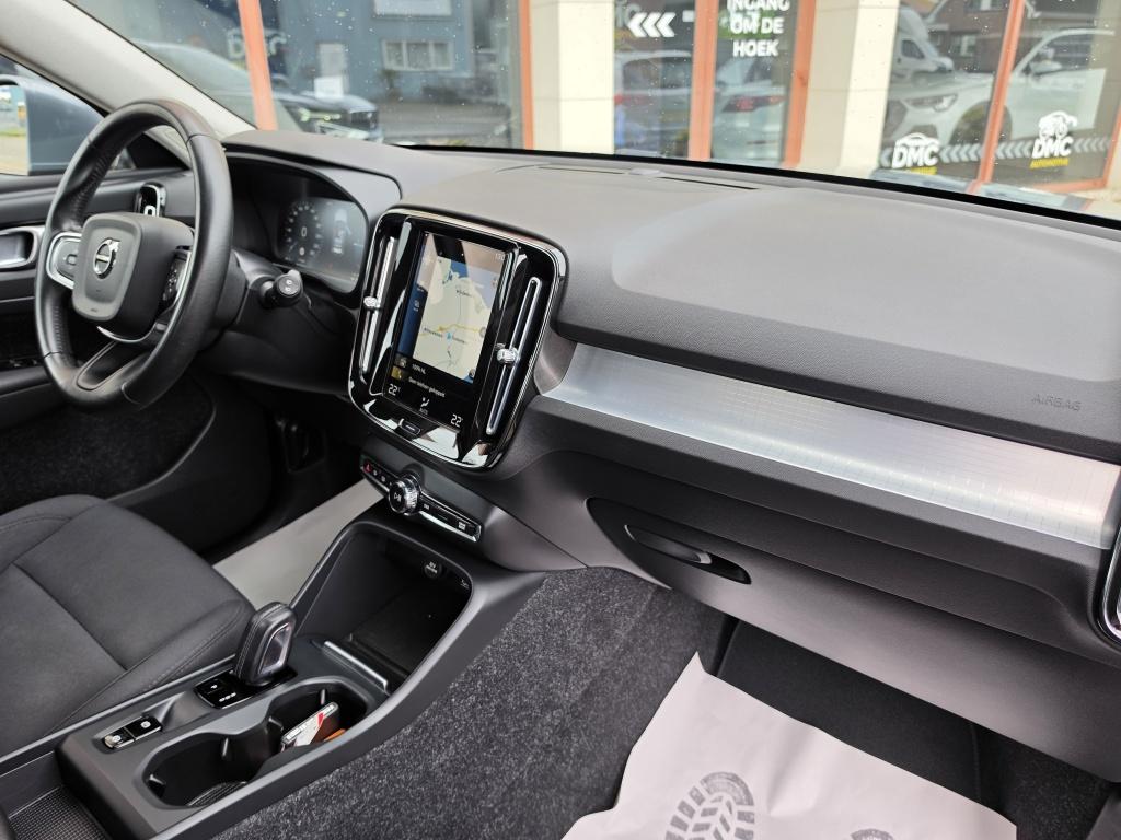 Volvo XC40 t5 inscription expression recharge hybrid | led | airco | trekha