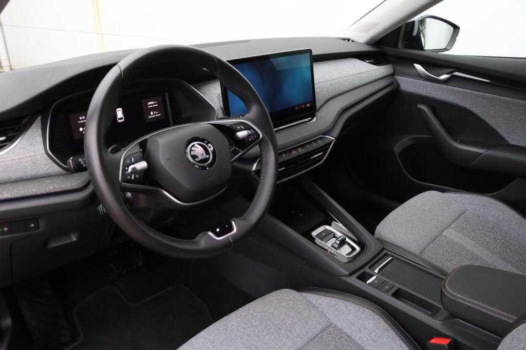 Skoda Octavia combi 1.5 tsi mhev first edition 115pk dsg7
