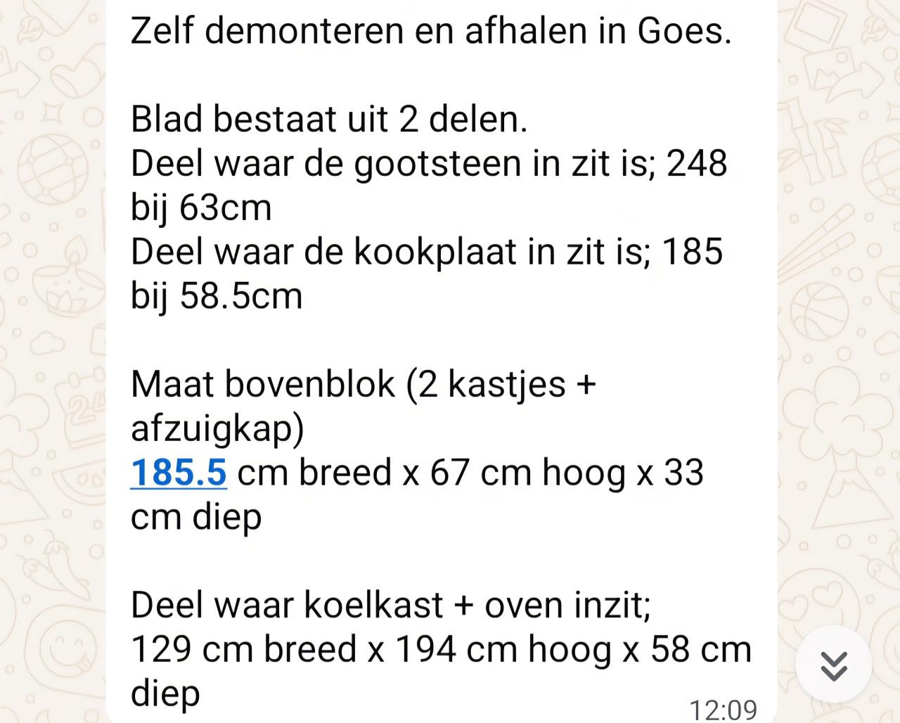 Hoekkeuken met granieten blad