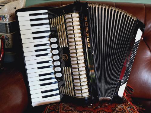 Accordeon HOHNER VERDI II