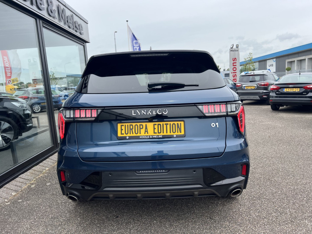 Lynk & Co 01 1.5 261pk plug in hybrid , panodak , 360gr camera, carplay