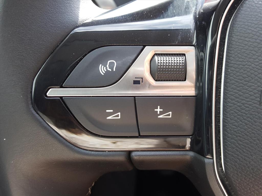 Peugeot 3008 1.2 130pk s&s allure apple carplay & android auto | navigatie 
