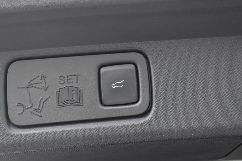 Ford Mustang Mach-e rwd 75 kwh | climate control | adaptieve cruise control