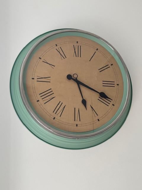 Vintage style wandklok, groot, Ø 58 cm, metaal / glas, top staat